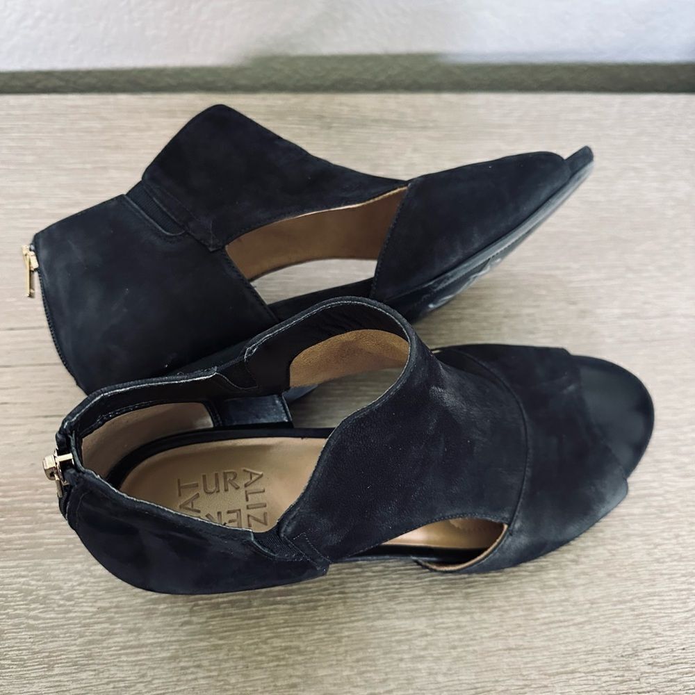 Naturalizer Black Leather Block Wedge Heel Sandals 9 - Picture 6 of 8